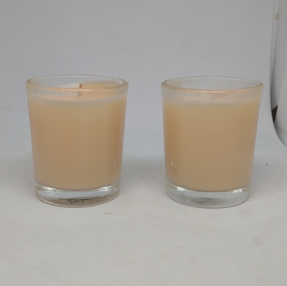 Lot of 2 Pecksniff's Ginger flower & Patchouli Votive Candles in glass - Picture 3 of 7